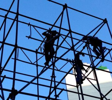 ۶ اشتباه خطرناک که ایمنی داربست را از بین می‌برد