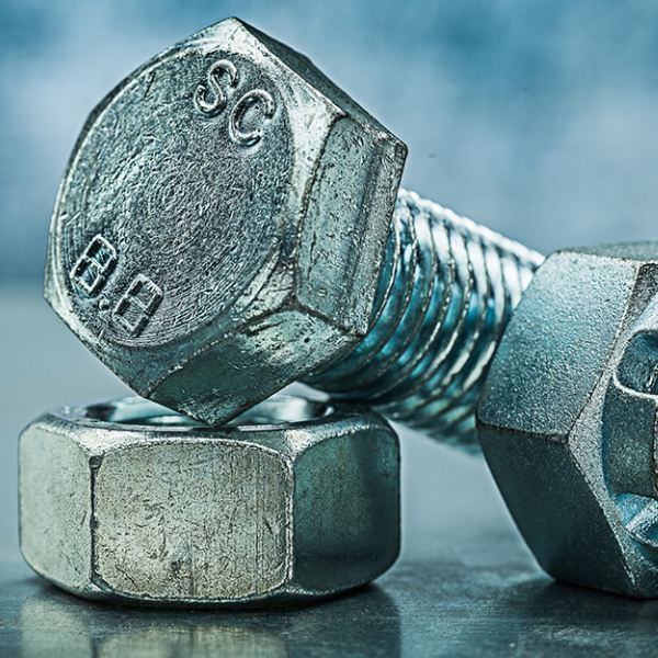 مفهوم اعداد بر روی انواع پیچ و مهره چیست؟